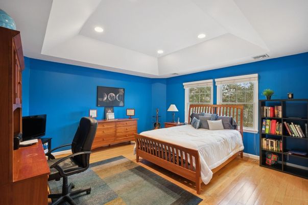 Bedroom, Home Office, Interior, Recessed Lighting, Wood Texture Flooring