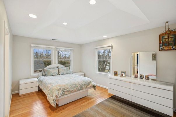 Bedroom, Interior, Recessed Lighting, Wood Texture Flooring