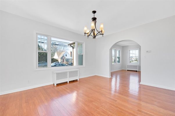 Chandelier, Empty room, Interior, Wood Texture Flooring