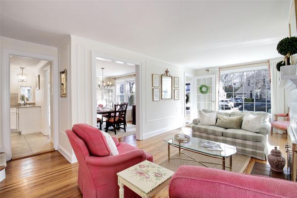 Chandelier, Dining room, Interior, Living room, Wood Texture Flooring