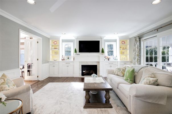 Fireplace, Interior, Living room, Recessed Lighting, Wood Texture Flooring