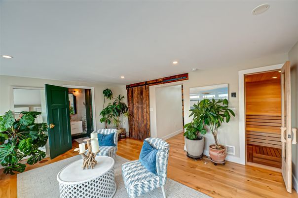 Interior, Recessed Lighting, Sauna Room