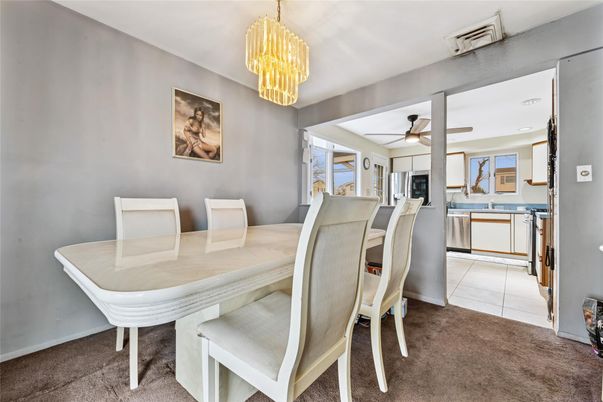 Chandelier, Dining room, Interior, Kitchen