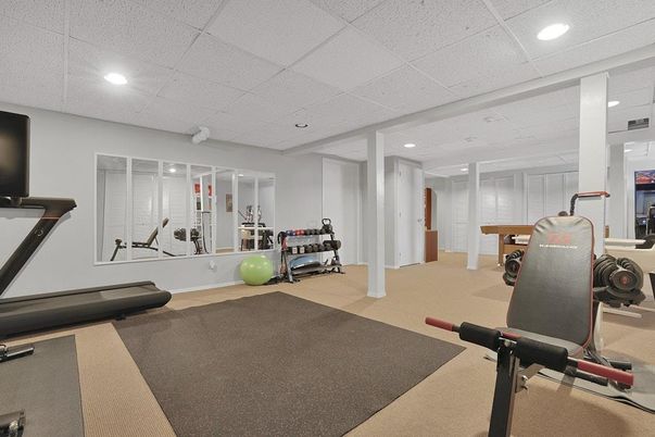 Fitness Equipment, Interior, Recessed Lighting