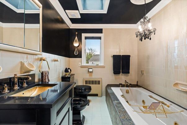 Bathroom, Interior, Pendant Lights