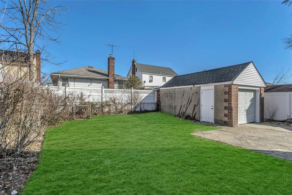 Backyard, Detached Garage, Exterior