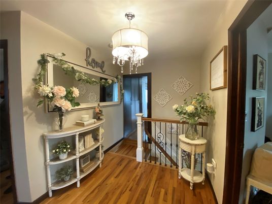 Chandelier, Interior, Wood Texture Flooring