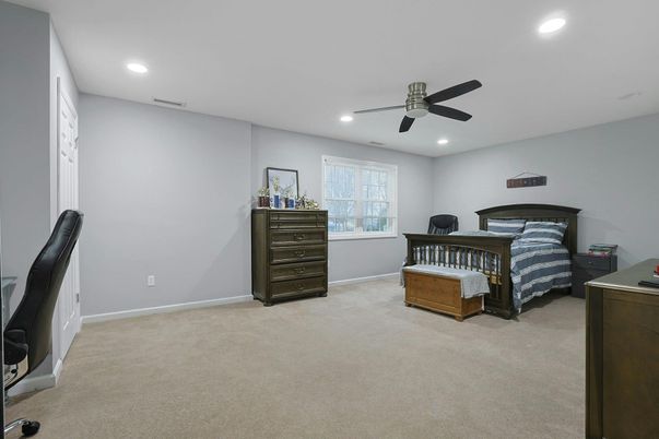 Bedroom, Interior, Recessed Lighting