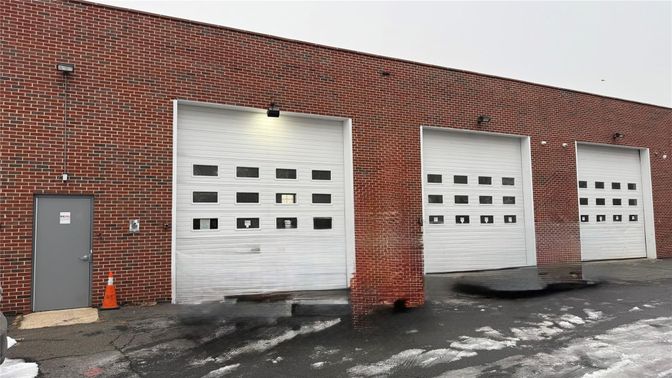 Detached Garage, Exterior