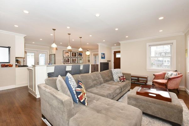 Interior, Kitchen, Living room, Pendant Lights, Recessed Lighting, Wood Texture Flooring