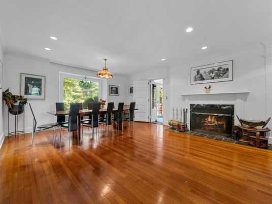 Dining room, Fireplace, Interior, Pendant Lights, Recessed Lighting, Wood Texture Flooring