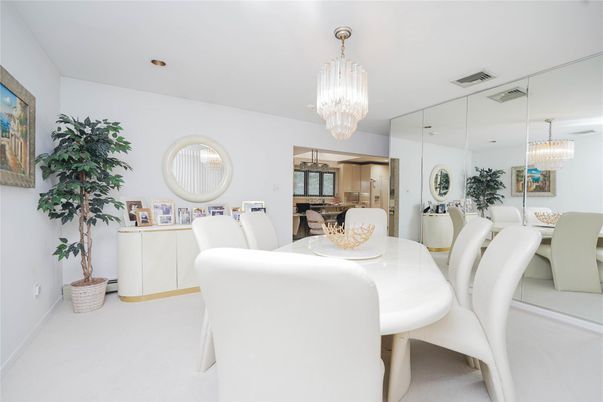 Chandelier, Dining room, Interior, Recessed Lighting