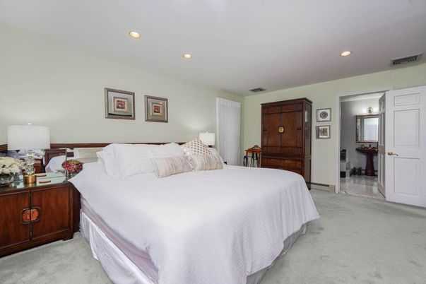 Bedroom, Interior, Recessed Lighting