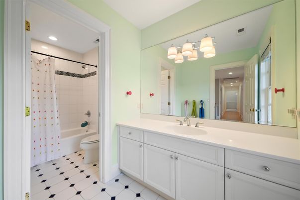 Bathroom, Interior, Recessed Lighting