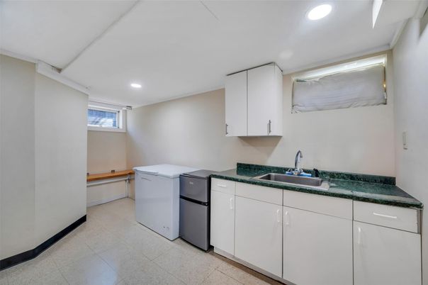 Interior, Recessed Lighting, Washer