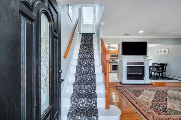 Dining room, Fireplace, Interior, Recessed Lighting, Wood Texture Flooring