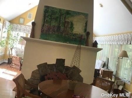 Dining room, Fireplace, Interior