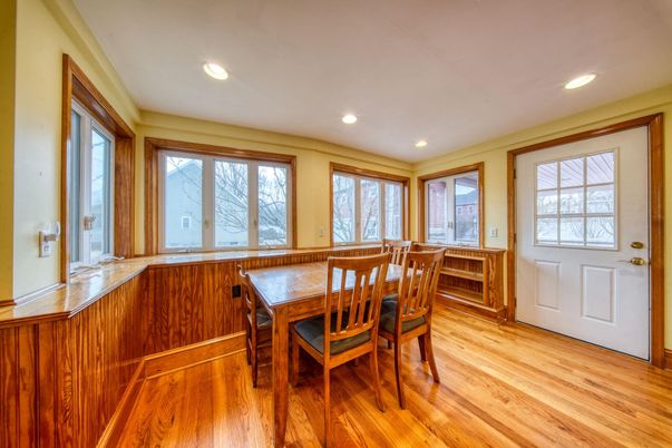 Dining room, Interior, Recessed Lighting, Wood Texture Flooring