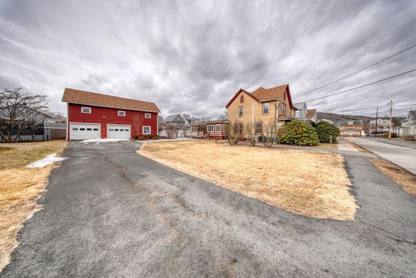 Backyard, Detached Garage, Exterior