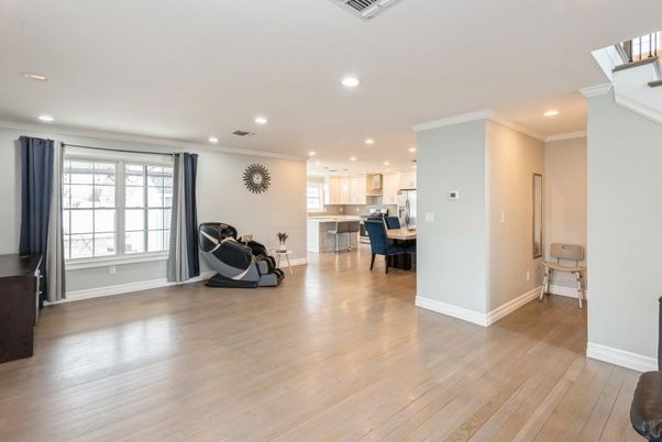 Interior, Kitchen, Pendant Lights, Recessed Lighting, Wood Texture Flooring