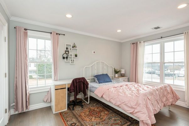 Bedroom, Home Office, Interior, Recessed Lighting, Wood Texture Flooring