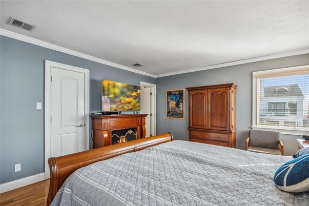 Bedroom, Fireplace, Interior, Wood Texture Flooring