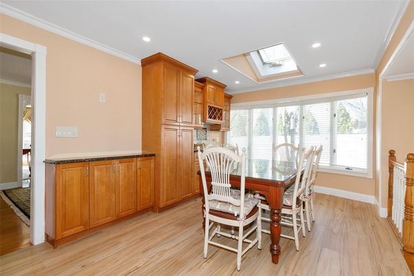 Dining room, Interior, Kitchen, Recessed Lighting, Wood Texture Flooring
