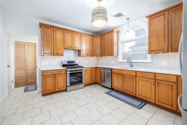 Interior, Kitchen, Stainless Steel Appliances