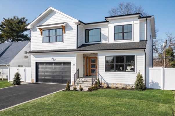 Attached, Exterior, Facade, Farmhouse