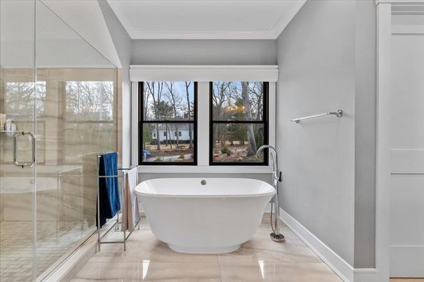 Bathroom, Free Standing Baths, Glass Shower, Interior