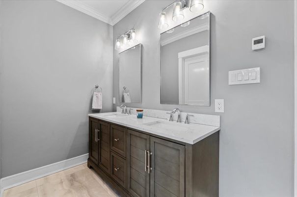 Bathroom, Dual Sink Vanities, Interior