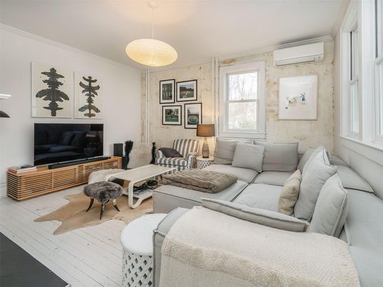Interior, Living room, Pendant Lights, Wood Texture Flooring