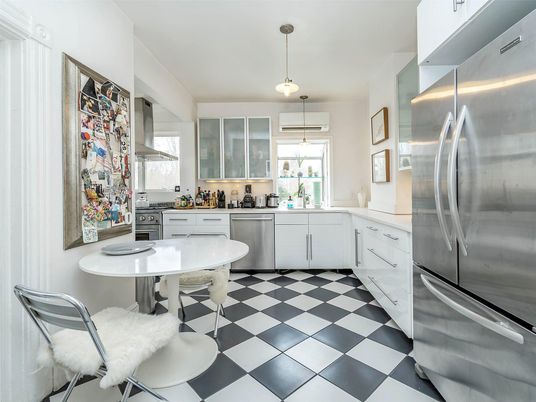Interior, Kitchen, Pendant Lights, Stainless Steel Appliances