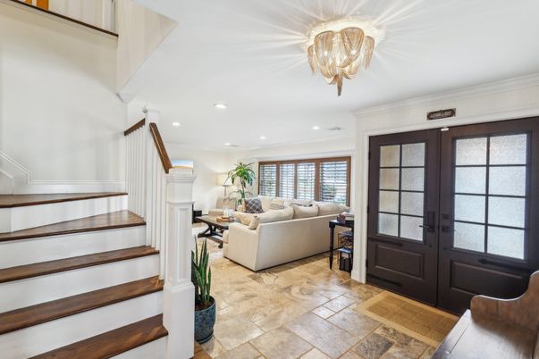 Chandelier, Interior, Living room, Recessed Lighting