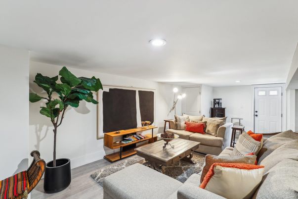 Interior, Living room, Recessed Lighting, Wood Texture Flooring