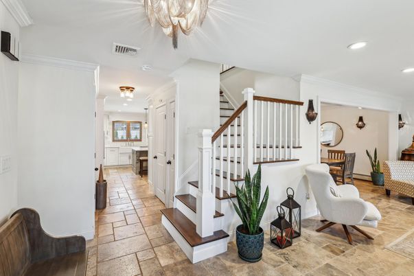 Chandelier, Interior, Recessed Lighting
