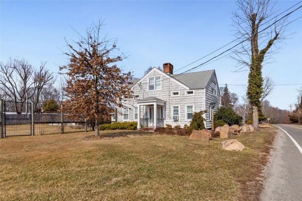 Backyard, Exterior, Facade, French Provincial