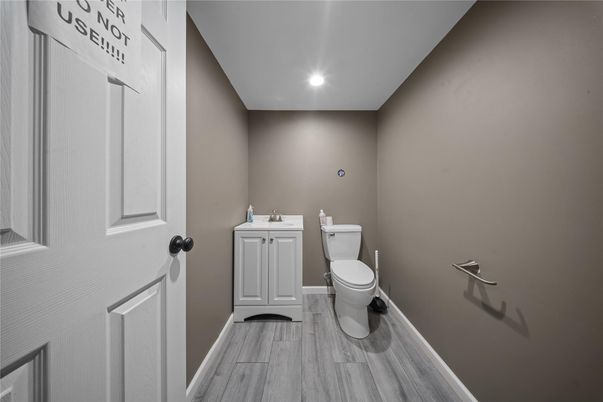 Bathroom, Interior, Recessed Lighting, Wood Texture Flooring