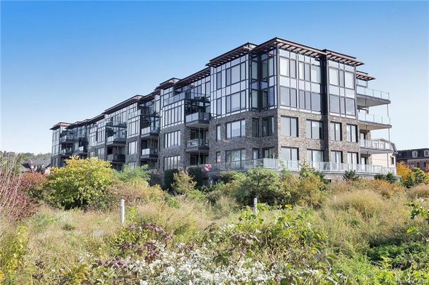 Exterior, Facade, Condo Building