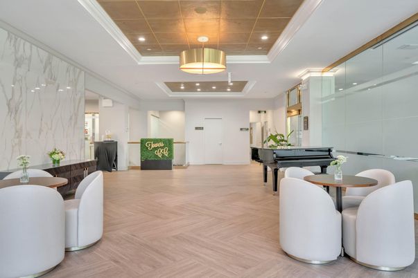 Interior, Pendant Lights, Piano, Recessed Lighting, Wood Texture Flooring