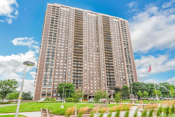 Exterior, Facade, Condo Building