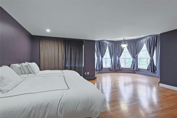 Bedroom, Interior, Pendant Lights, Recessed Lighting, Wood Texture Flooring