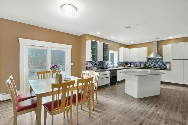Dining room, Interior, Kitchen, Recessed Lighting, Wood Texture Flooring