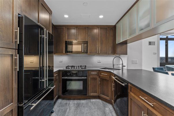 Interior, Kitchen, Recessed Lighting