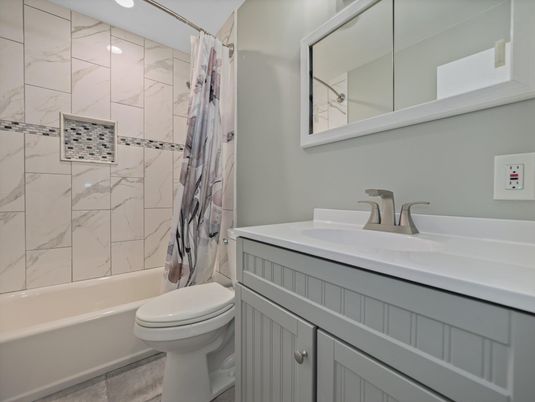 Bathroom, Interior, Marble Walls