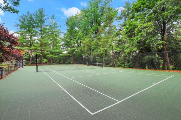 Exterior, Tennis Courts
