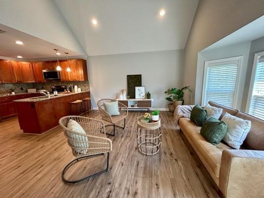 Interior, Kitchen, Living room, Pendant Lights, Recessed Lighting, Wood Texture Flooring