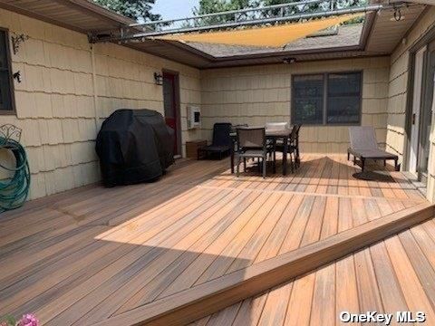 Exterior, Wood Texture Flooring