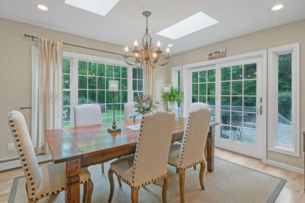 Chandelier, Dining room, Interior, Recessed Lighting, Wood Texture Flooring