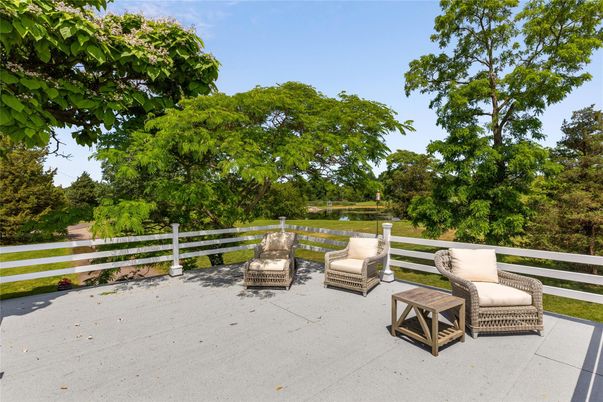 Backyard, Exterior, Water